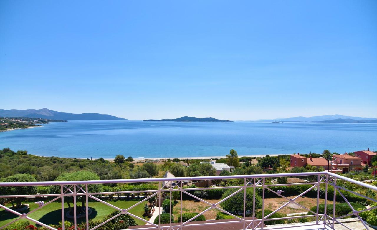 Blue Bay View - Beach House Vathirrevma Exteriér fotografie